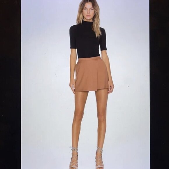 Theory Tan Mini Skirt - Picture 3 of 16